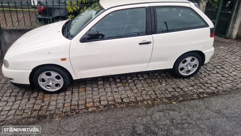 SEAT Ibiza - 4