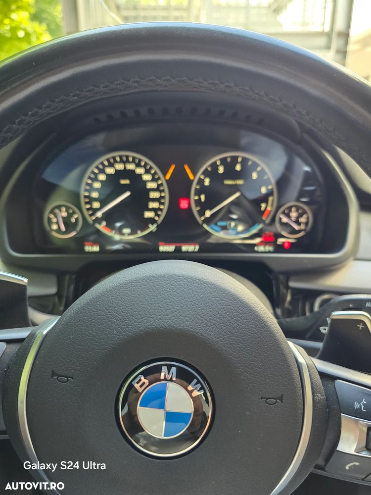 BMW X5 xDrive40i - 4