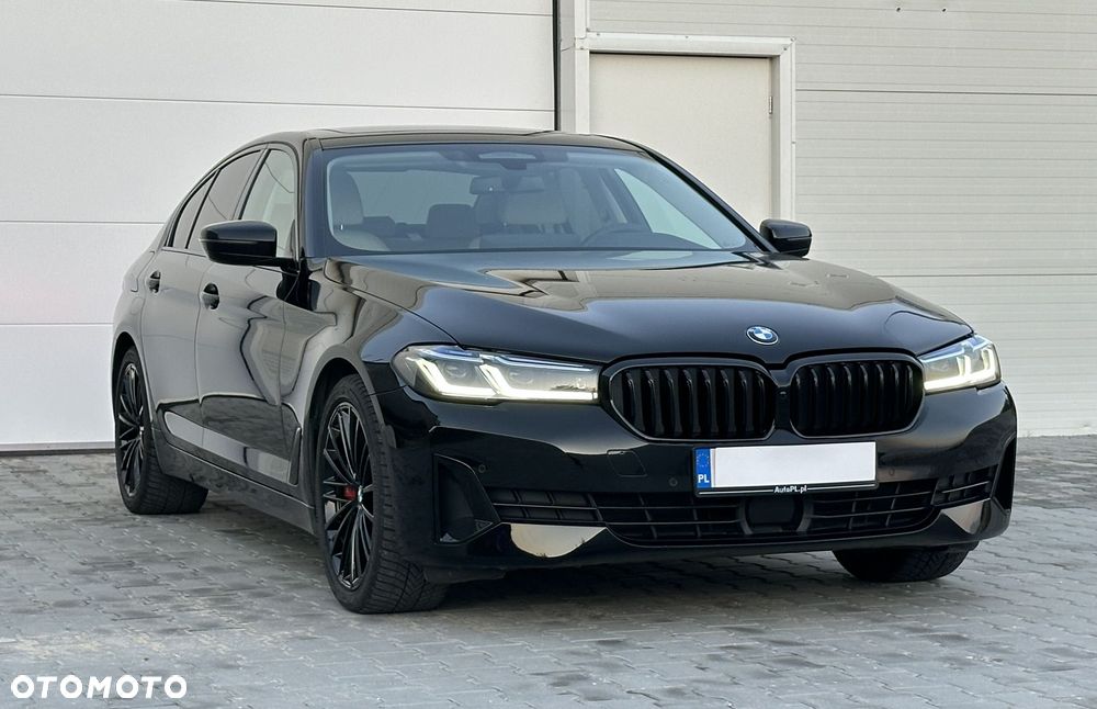 BMW Seria 5 540d xDrive mHEV sport - 12