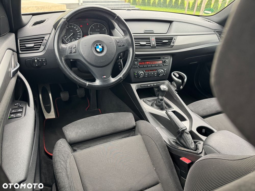 BMW X1 xDrive18d Sport Line - 6