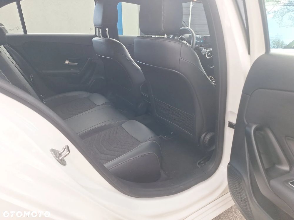 Mercedes-Benz Klasa A 200 d 8G-DCT Advanced Progressive - 12