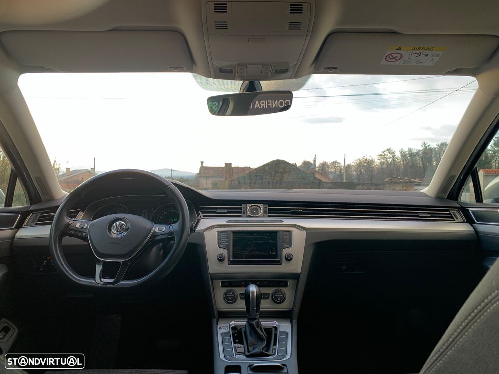 VW Passat Variant 2.0 TDi Business Package DSG - 19