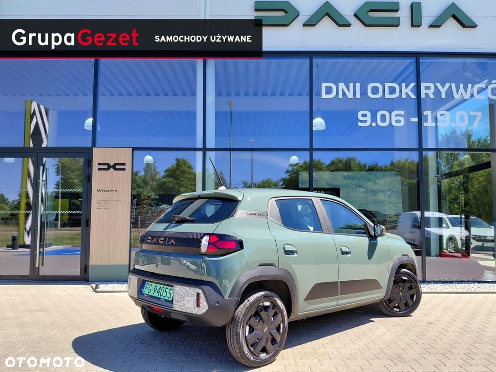 Dacia Spring - 4