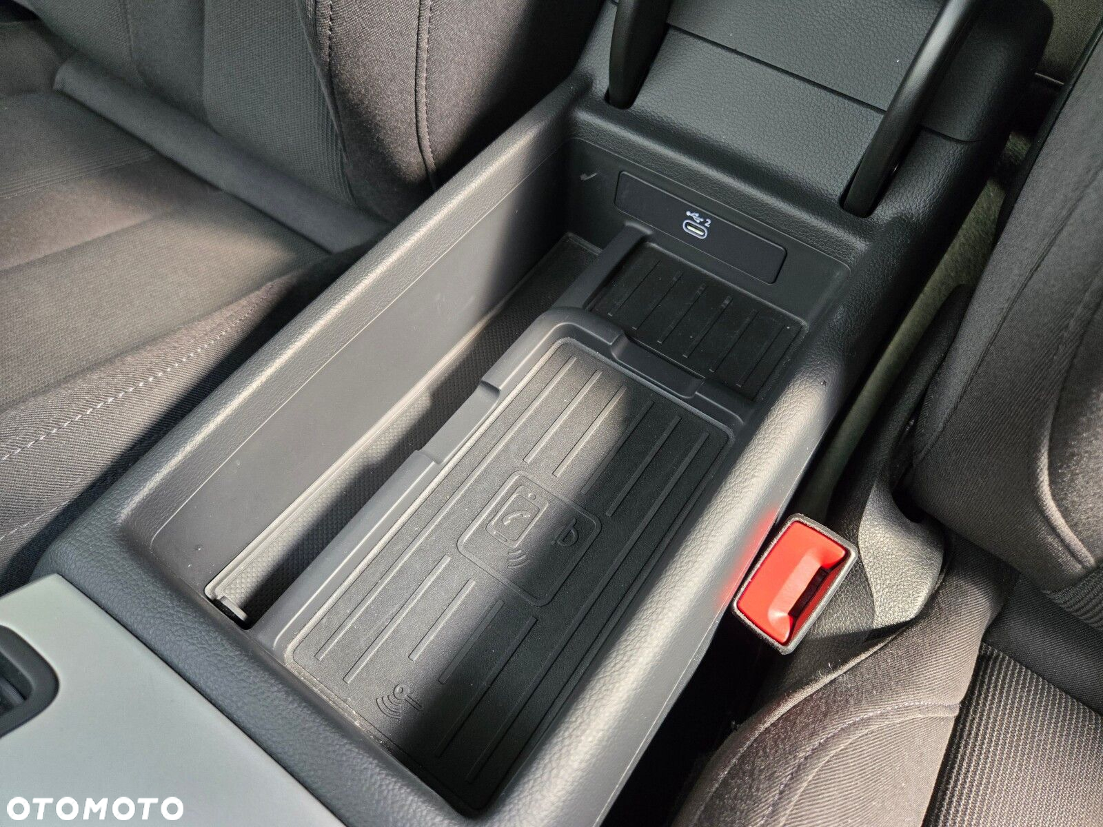 Audi A4 - 40