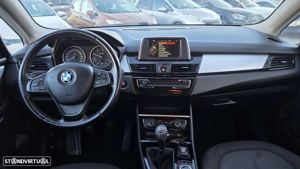 BMW 216 Active Tourer d Advantage - 8