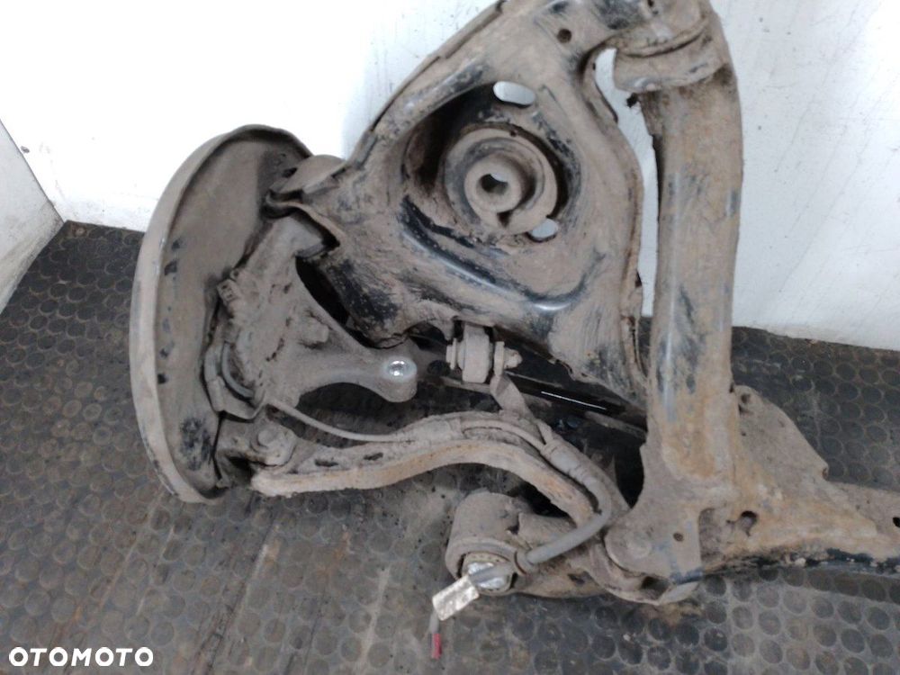 WÓZEK, TRAWERS TYŁ AUDI A6 C6 2.0 TDI KOMBI - 10