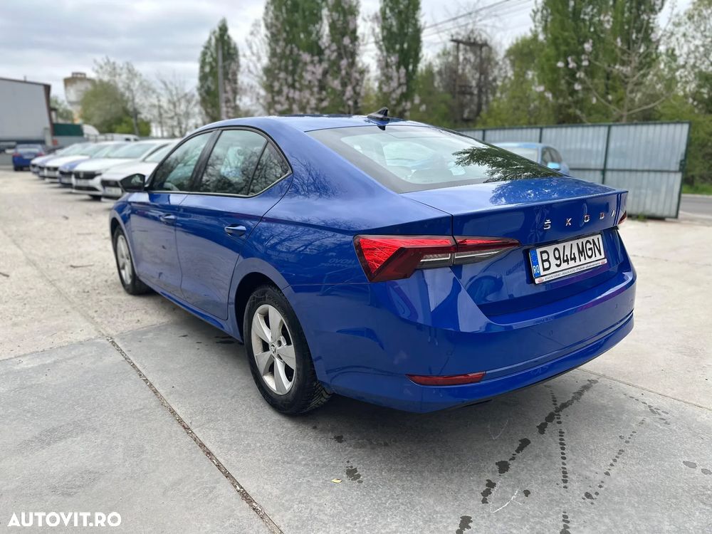 Skoda Octavia 2.0 TDI DSG Ambition - 7