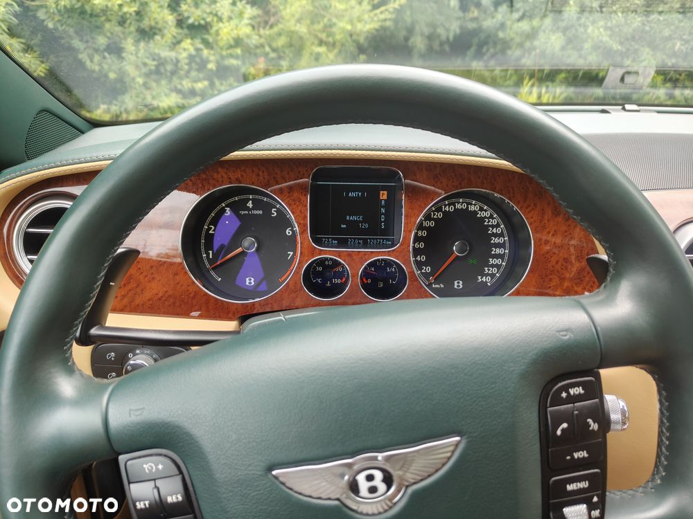Bentley Continental GT Standard - 12