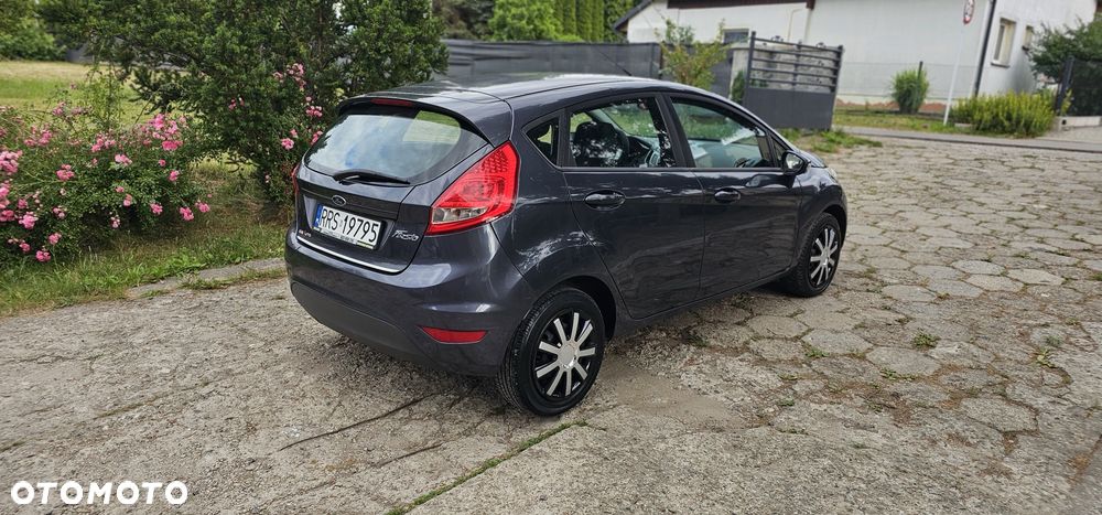 Ford Fiesta - 5