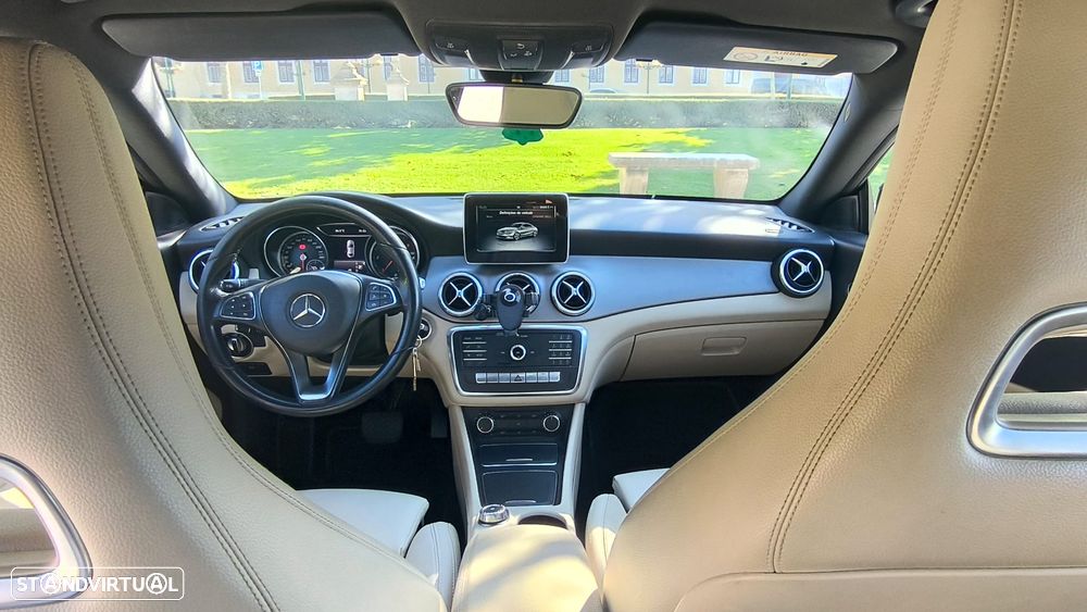 Mercedes-Benz CLA 180 d Aut. - 8