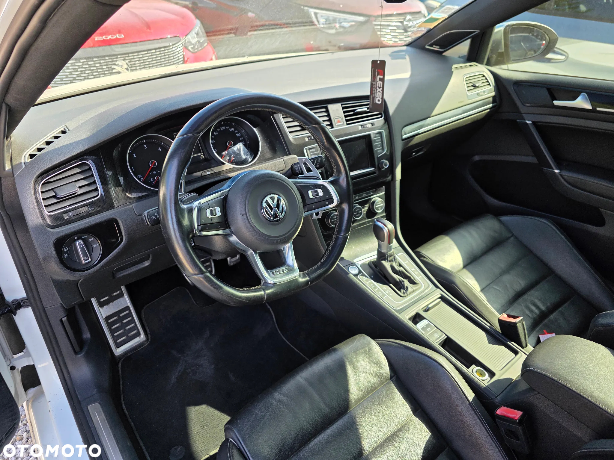 Volkswagen Golf - 7