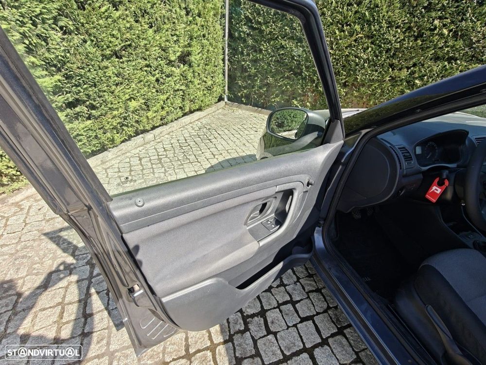 Skoda Fabia Break 1.2 Classic Plus - 20