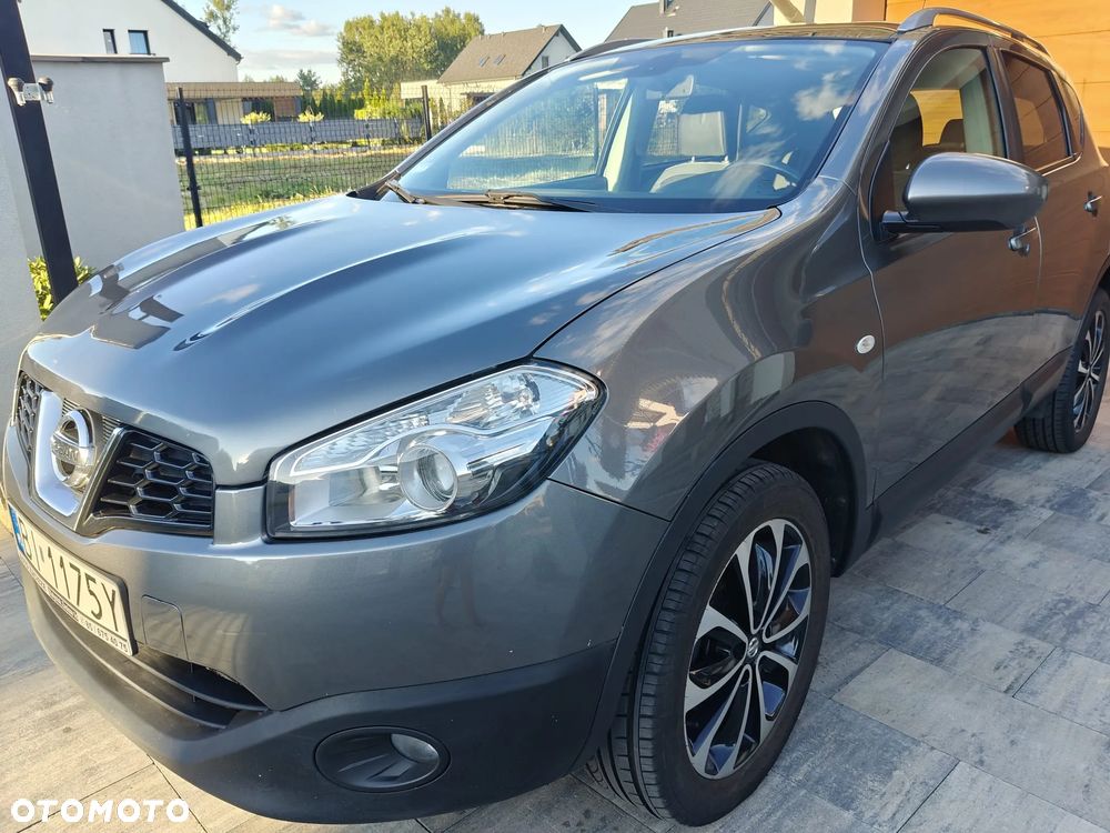 Nissan Qashqai 1.6 DCi Tekna - 1