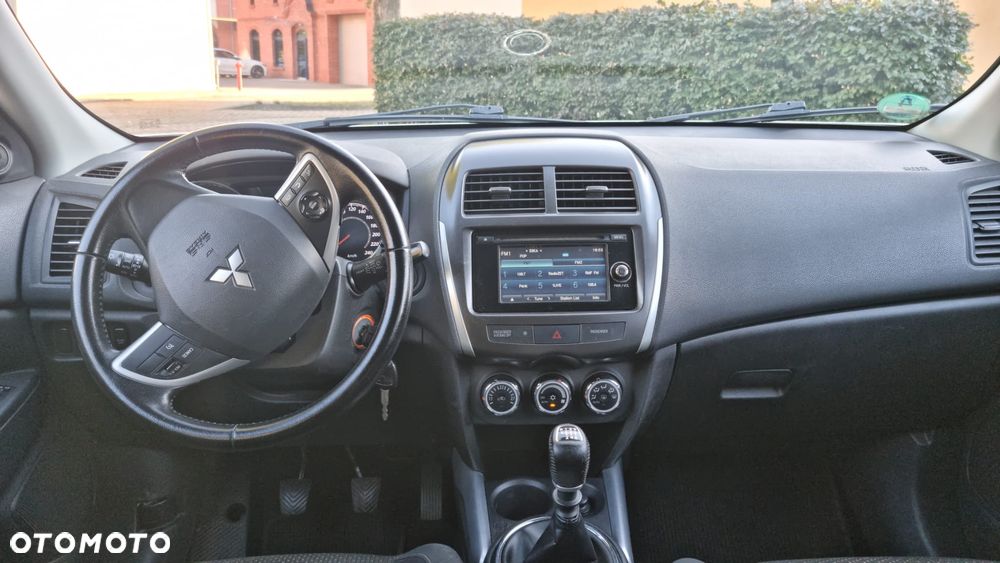 Mitsubishi ASX 1.8 DI-D 2WD Diamant Edition - 13