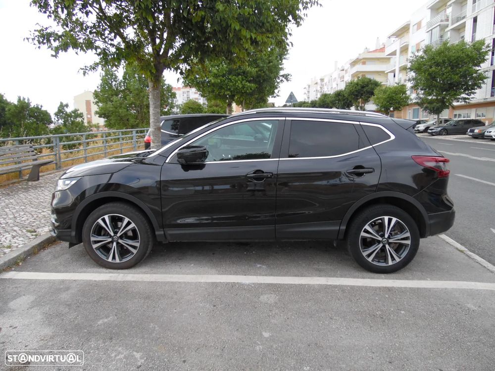 Nissan Qashqai 1.5 dCi N-Connecta J18 - 3