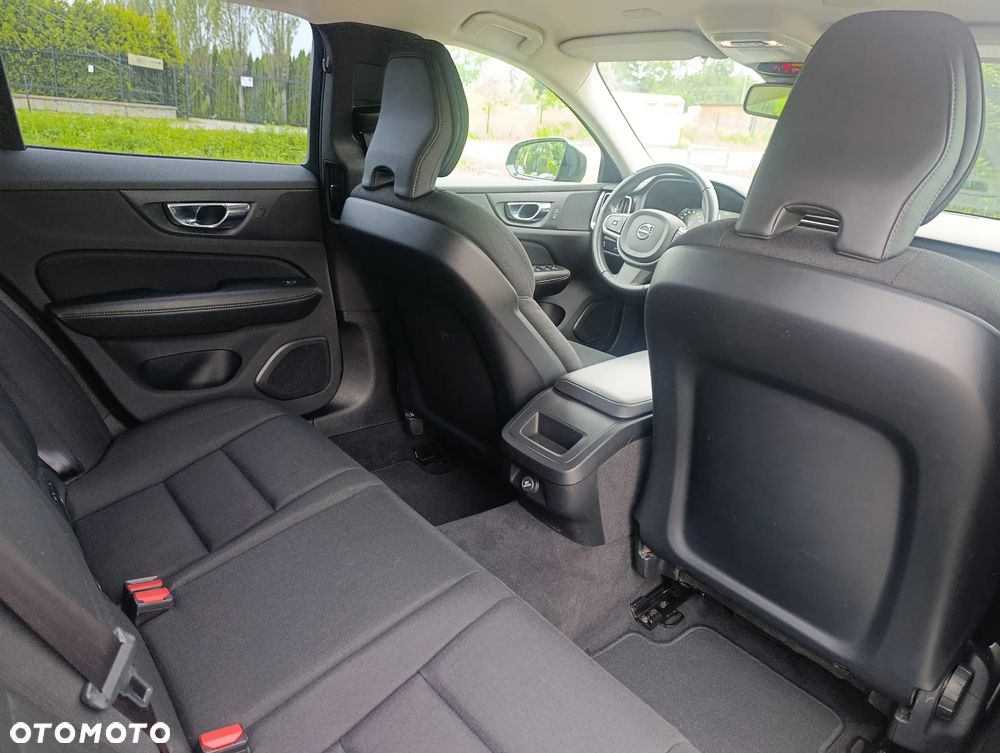 Volvo V60 D3 AWD Geartronic Momentum - 18