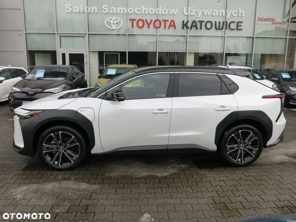Toyota bZ4X - 2