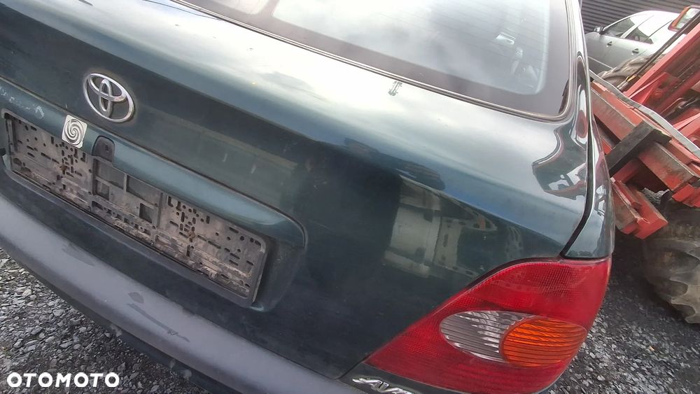 TOYOTA AVENSIS T22 HB KLAPA BAGAZNIKA TYLNA TYŁ KOMPLETNA 6P3 nr. 59/3 - 2