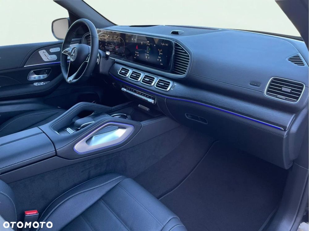 Mercedes-Benz GLE - 24