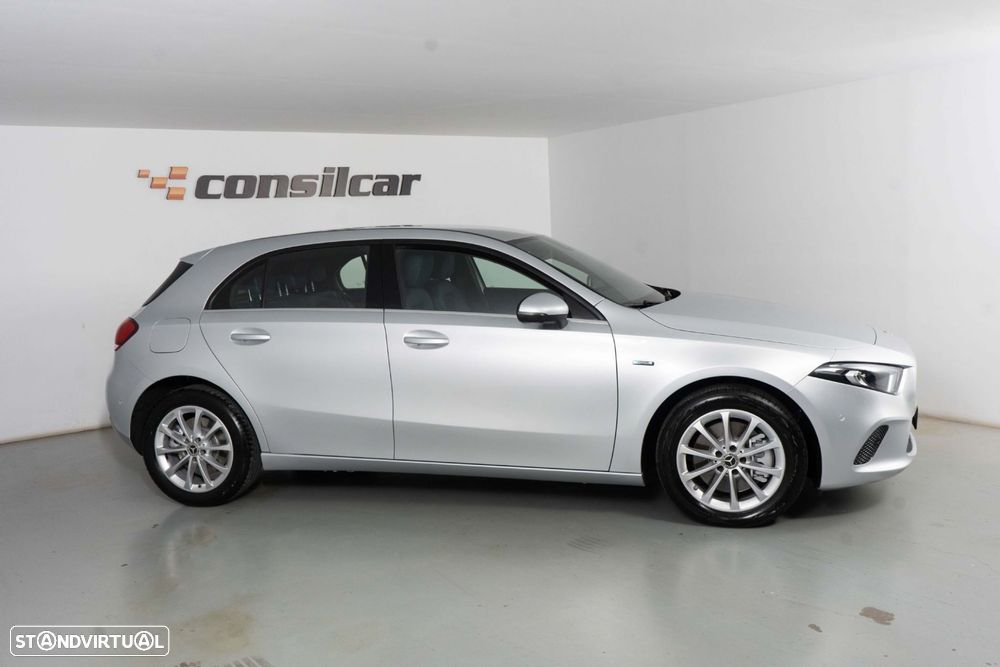 Mercedes-Benz A 250 e Style Plus - 7