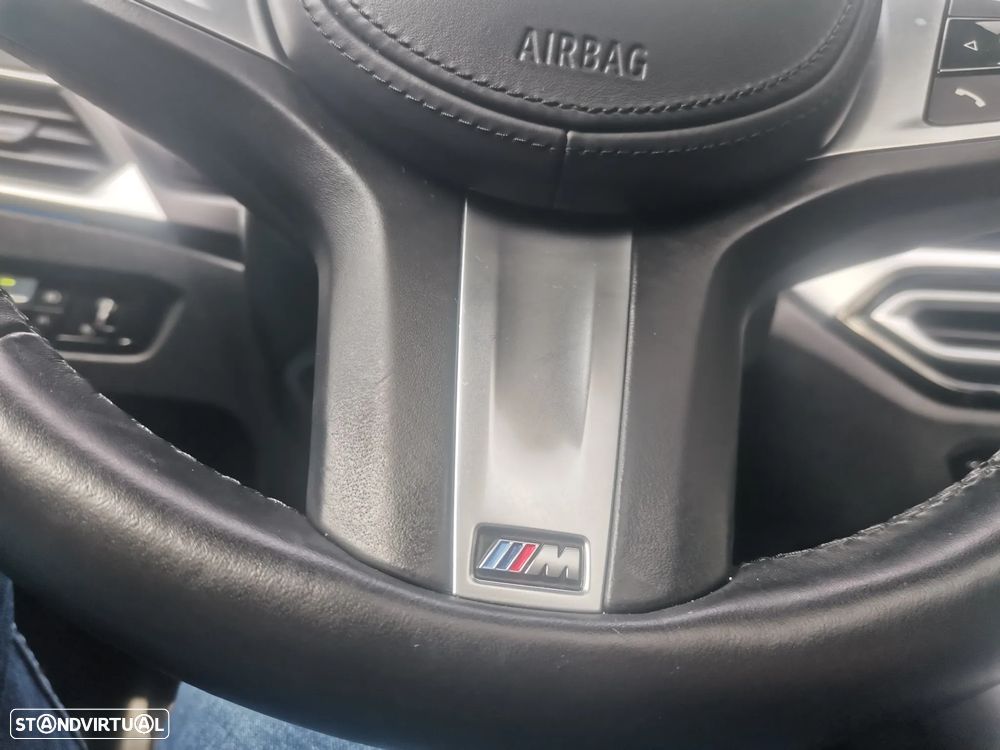 BMW i4 eDrive40 Pack Desportivo M - 15