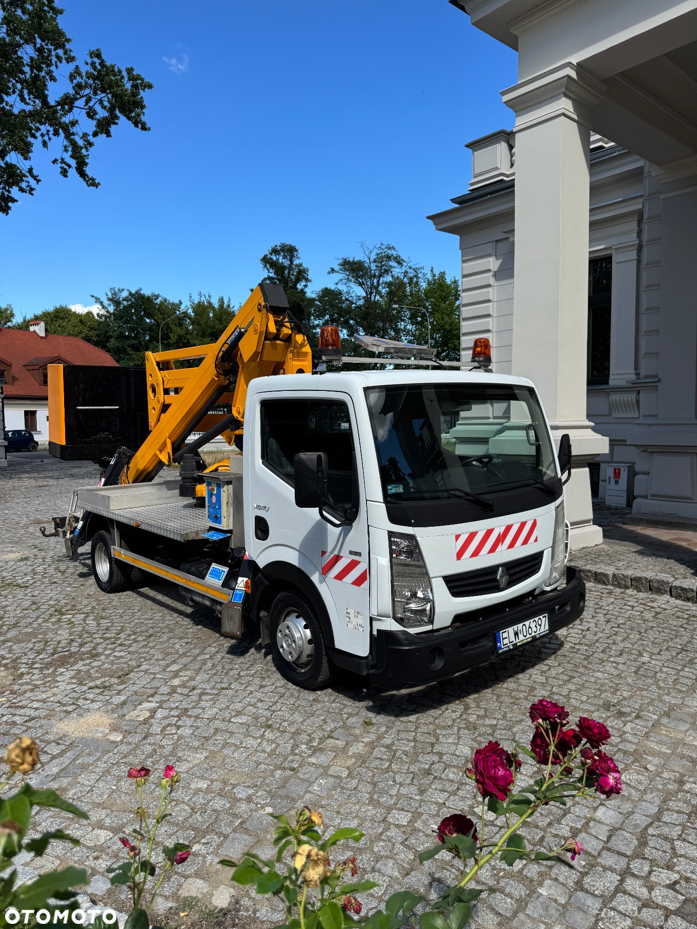 Renault Maxity - 8