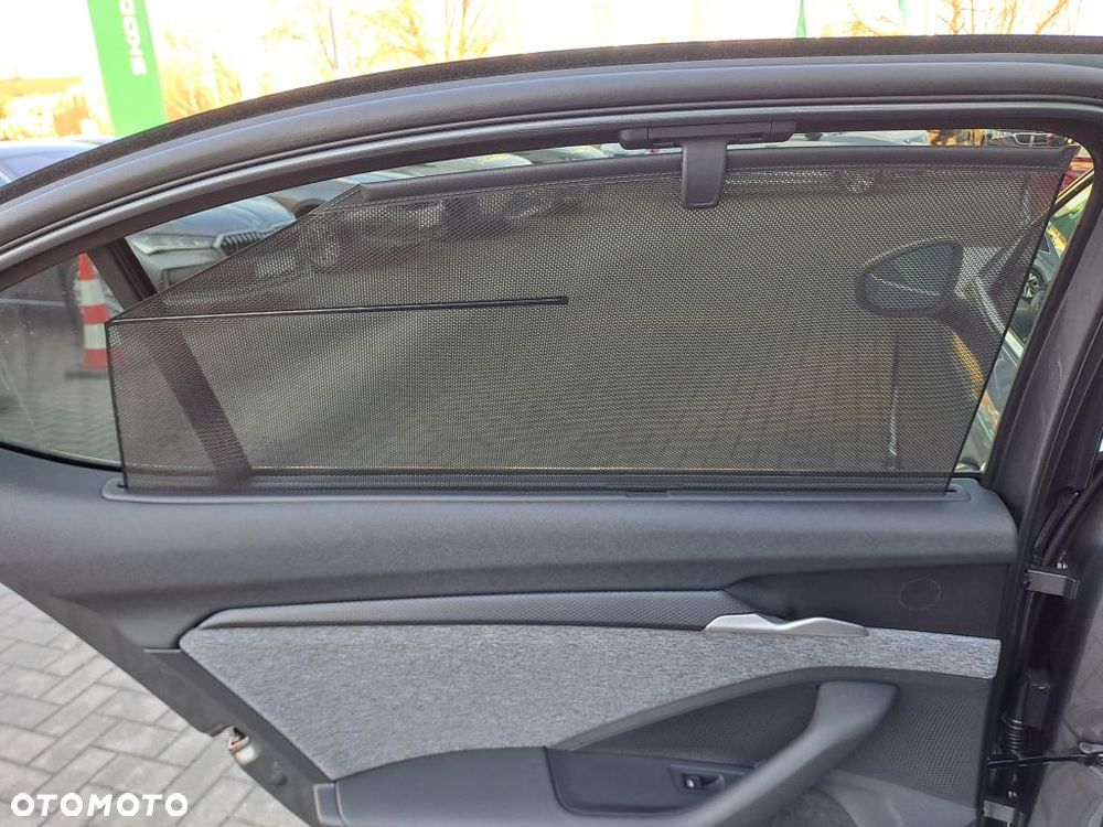 Skoda Superb 2.0 TSI Drive DSG - 9