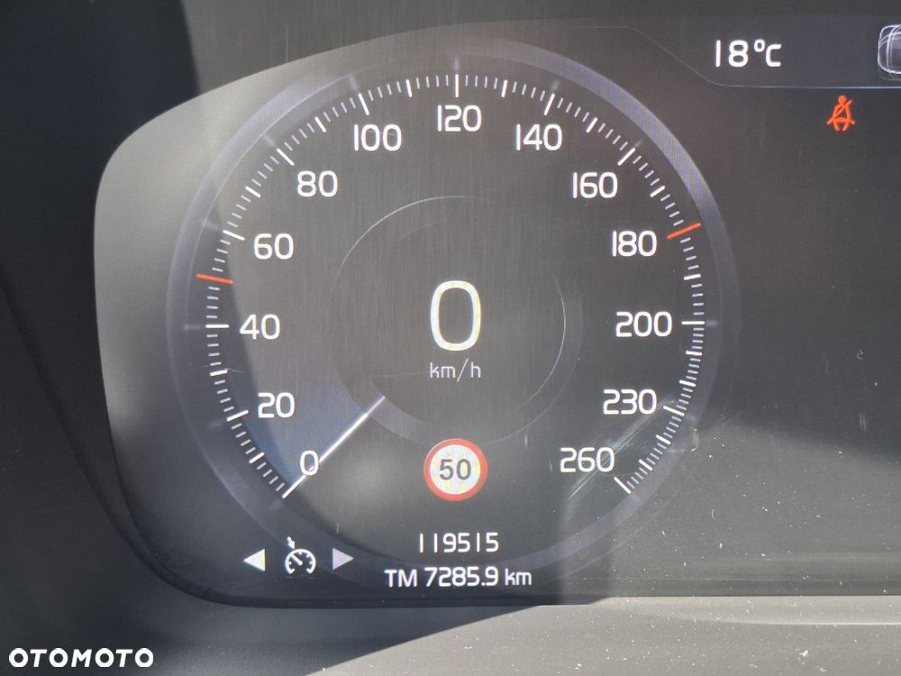 Volvo XC 40 - 20