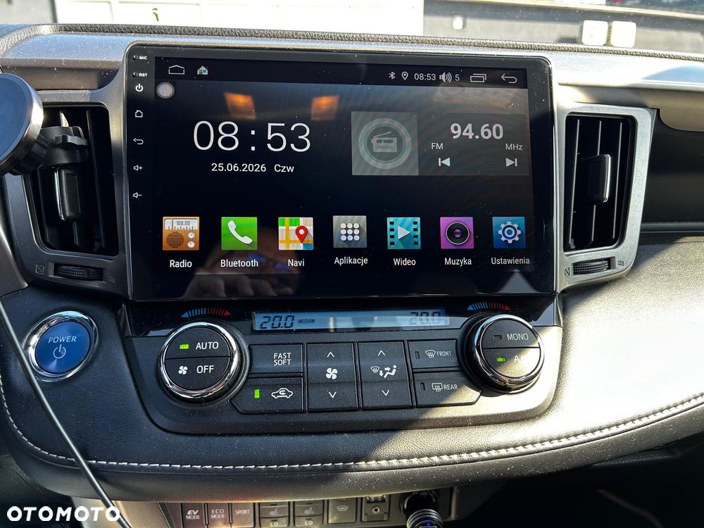 Toyota RAV4 - 8