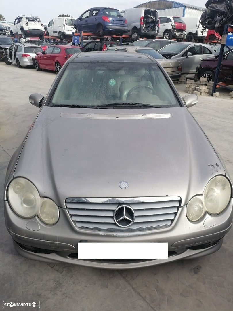 Peças Mercedes-Benz C-Class Coupe(W203) 2000 a 2007 - 10