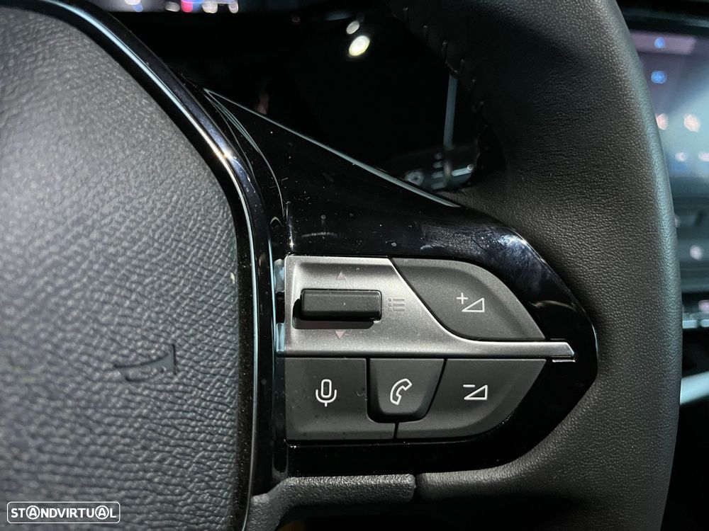 Peugeot 308 1.2 PureTech Active Pack - 21