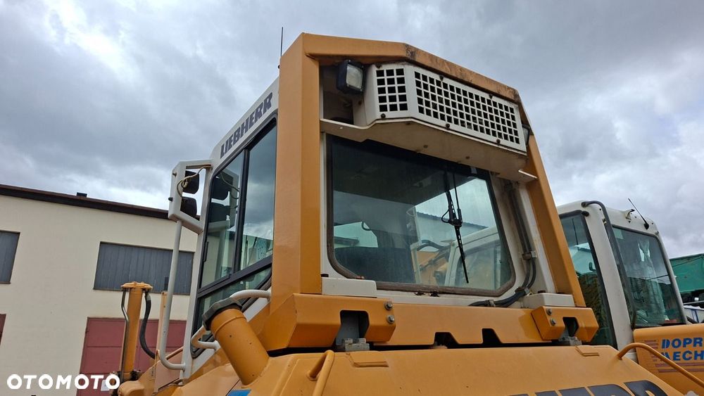 Liebherr Pr 724 Xl + Trimble - 23