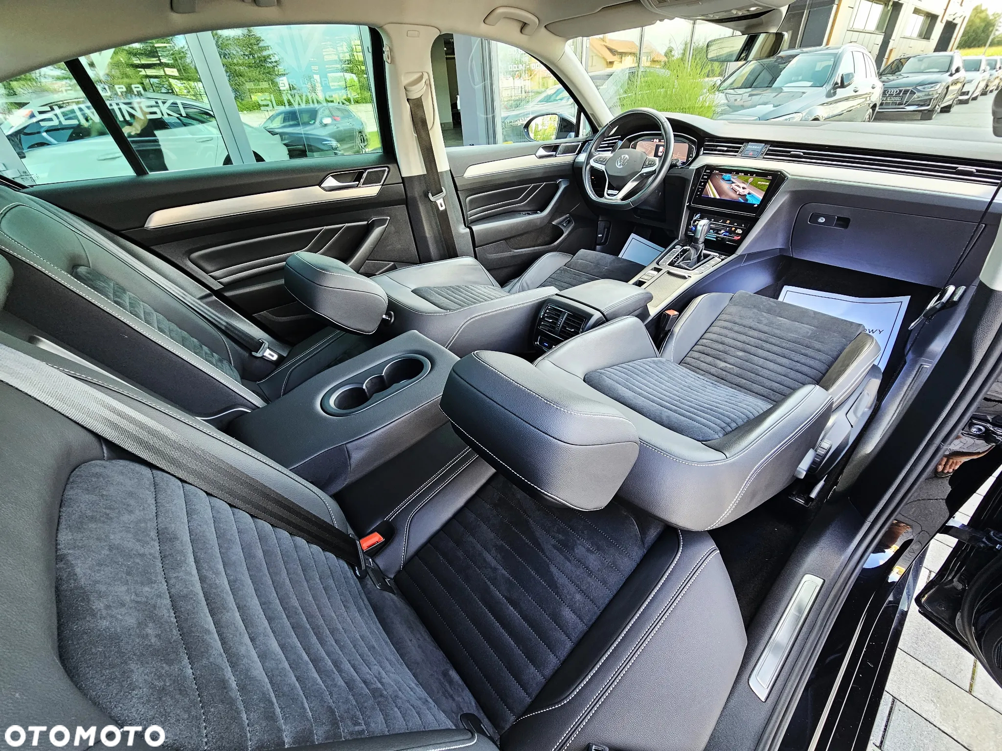 Volkswagen Passat 2.0 TSI 4Mot Elegance DSG - 16