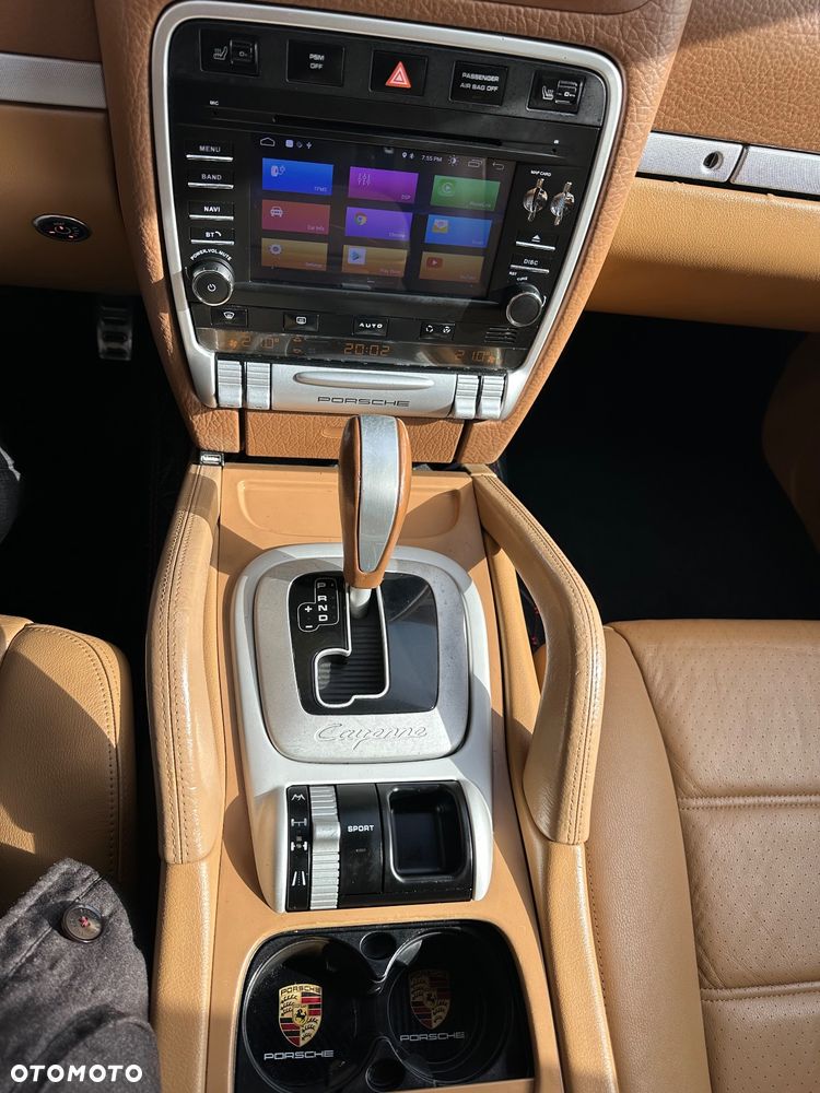 Porsche Cayenne Tiptronic S - 17