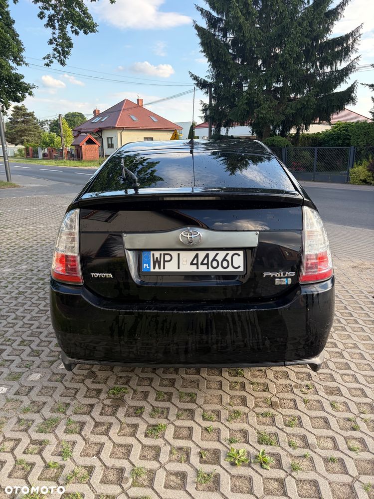 Toyota Prius 1.5 VVT-i Prestige - 6