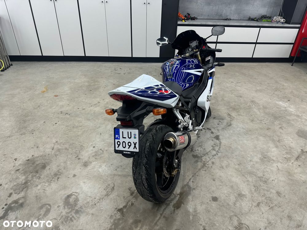 Suzuki GSX-R - 9