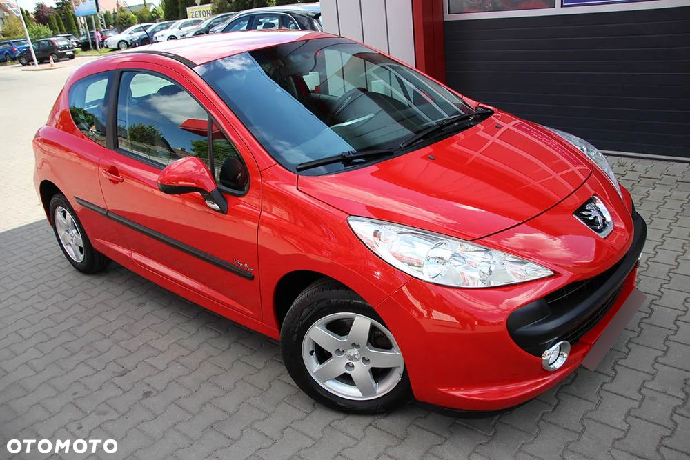 Peugeot 207 1.4 16V Trendy - 8