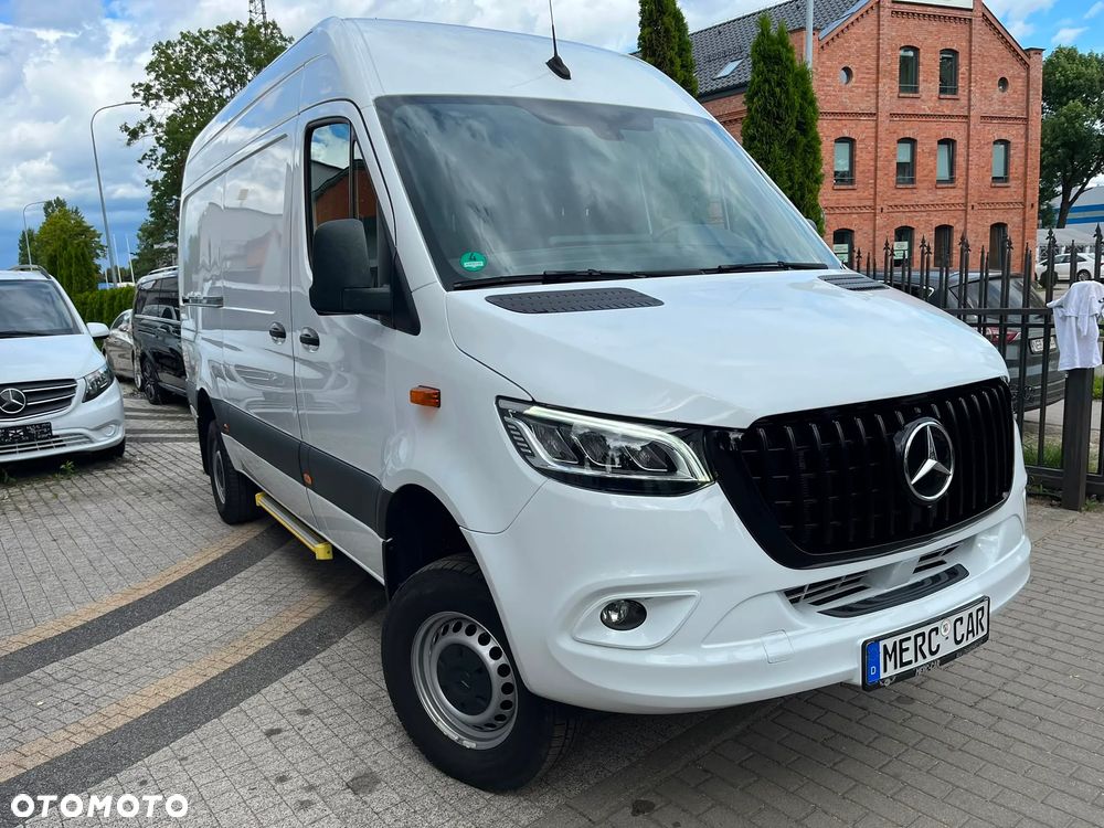 Mercedes-Benz Sprinter 319 4x4 - 2