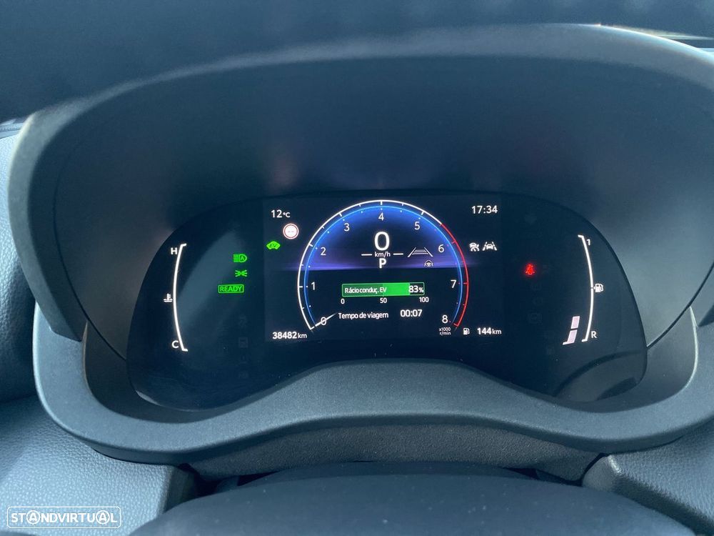 Toyota Yaris Cross 1.5 HDF Comfort Plus - 14