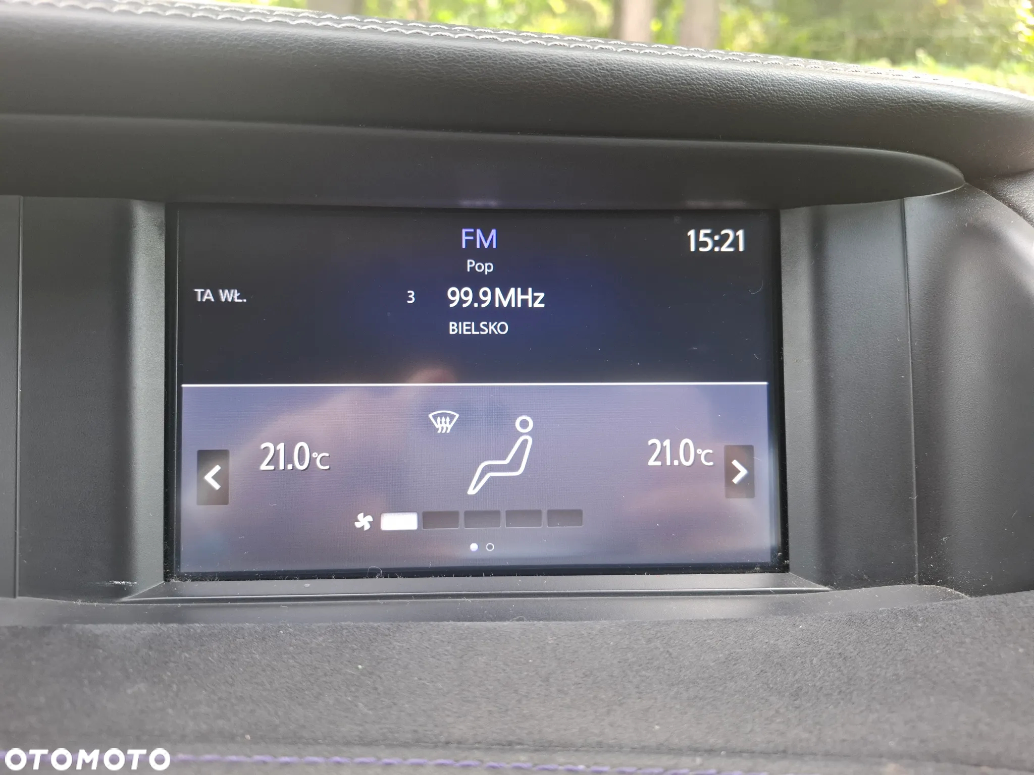 Infiniti Q30 1.6t Premium - 18