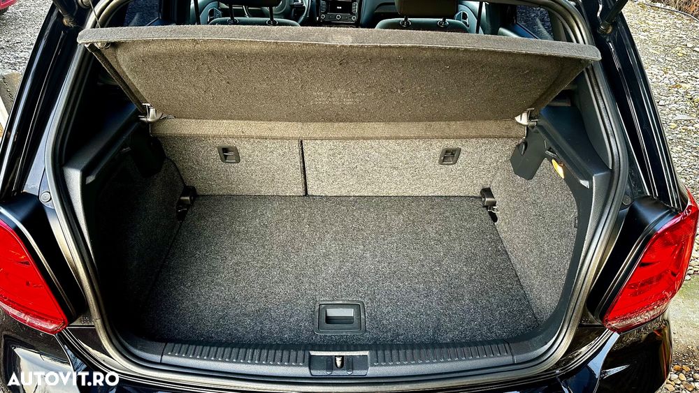 Volkswagen Polo 1.4 DSG GTI - 12