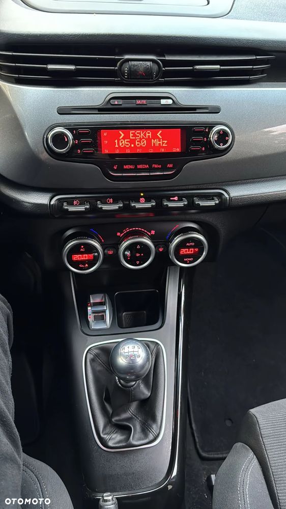 Alfa Romeo Giulietta 1.6 JTDM 16V Business - 6