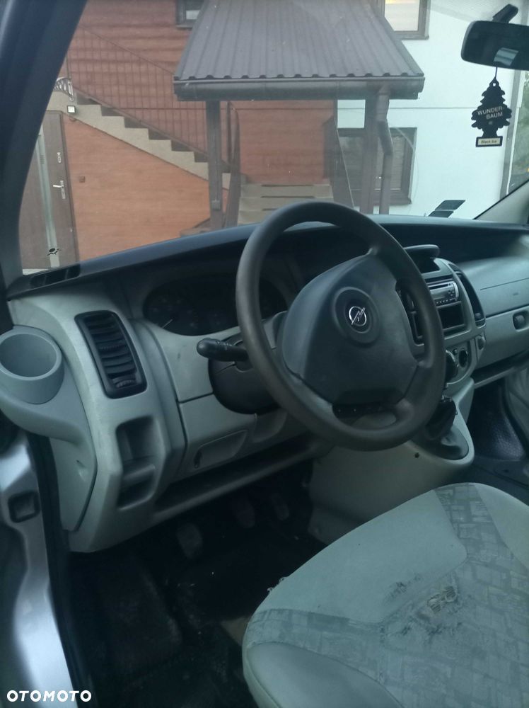 Opel Vivaro - 3
