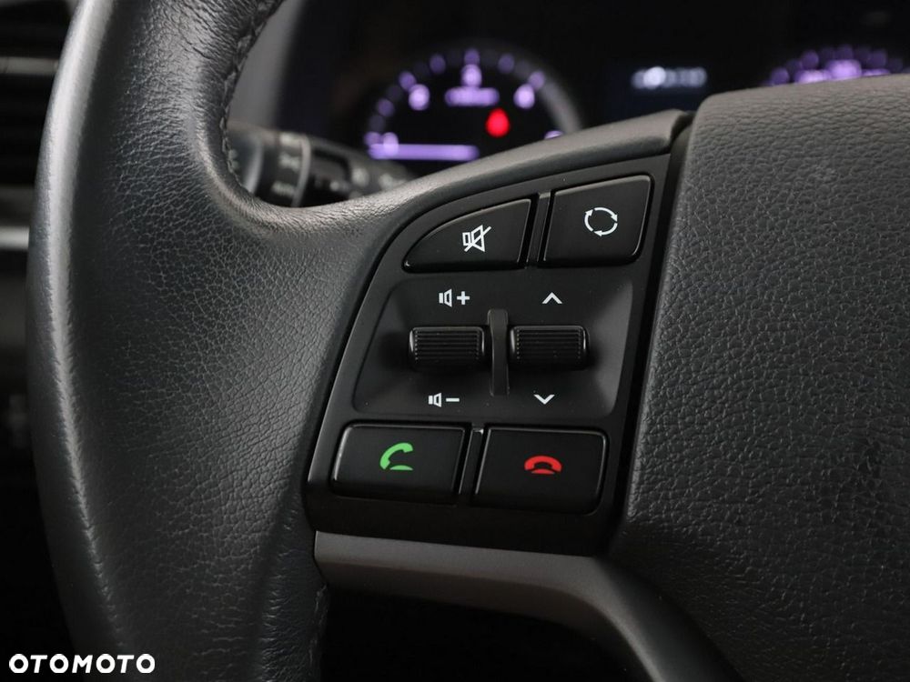 Hyundai Tucson 1.7 CRDI BlueDrive Comfort 2WD - 32