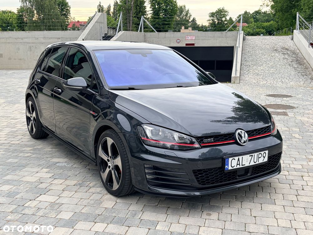 Volkswagen Golf GTI BlueMotion Technology DSG - 3