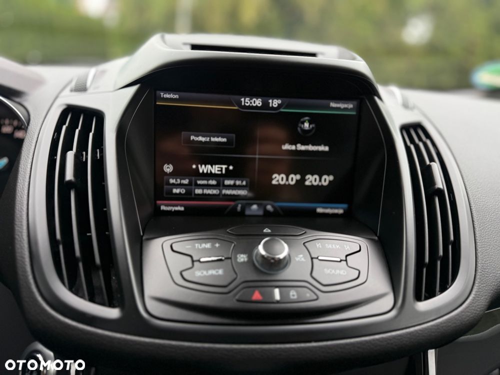 Ford Kuga 2.0 TDCi 4x4 Titanium - 23