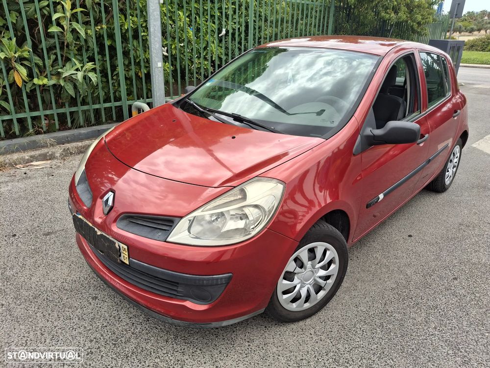 Renault Clio 1.5 dCi Confort - 1