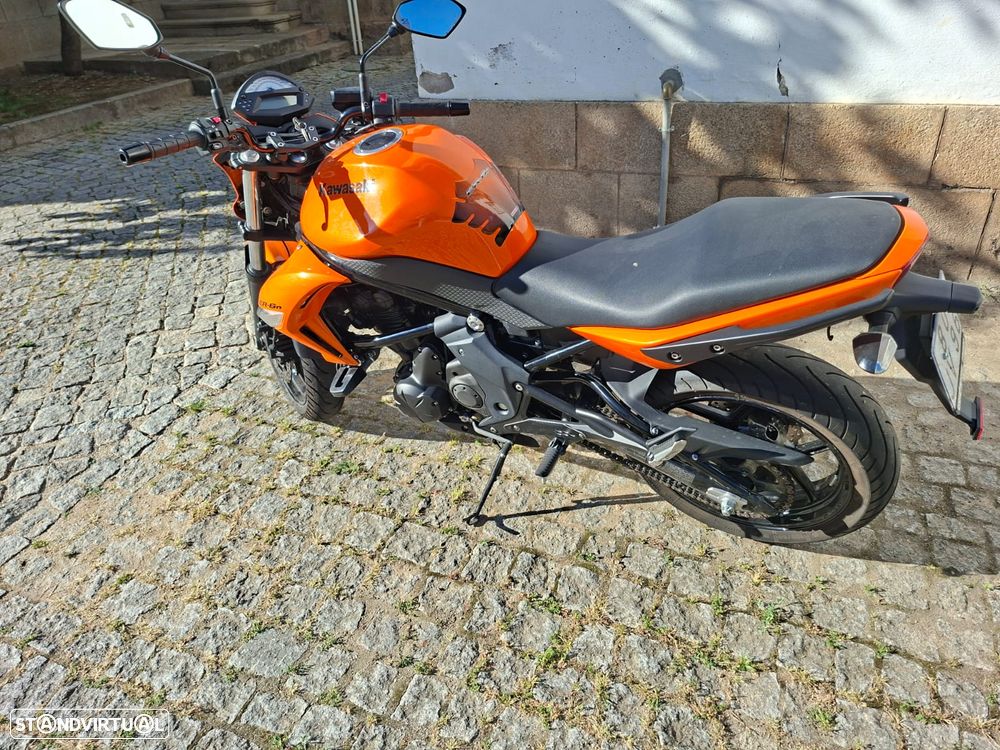 Kawasaki ER - 8