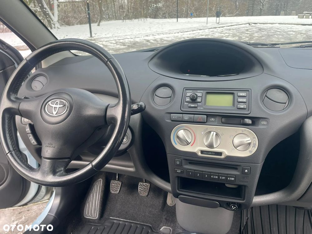 Toyota Yaris 1.3 Edition - 8