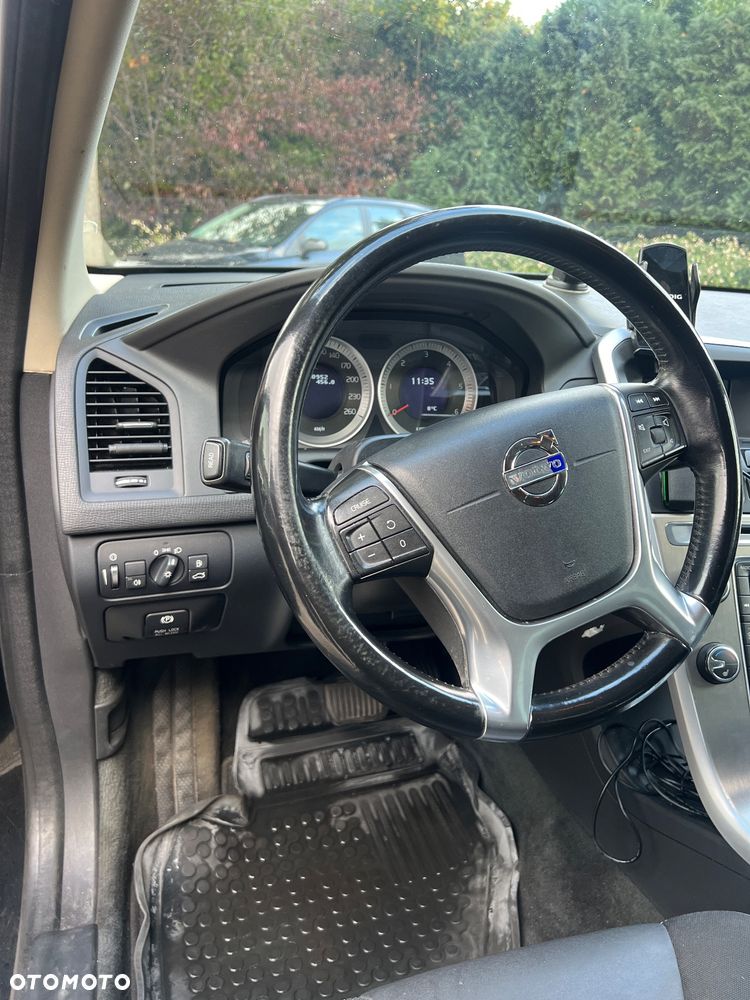 Volvo XC 60 - 11